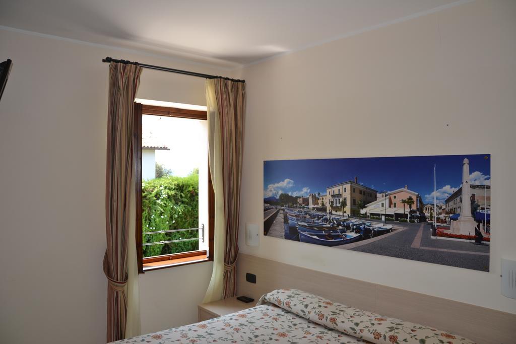 Locanda Le Palafitte Bardolino Szoba fotó